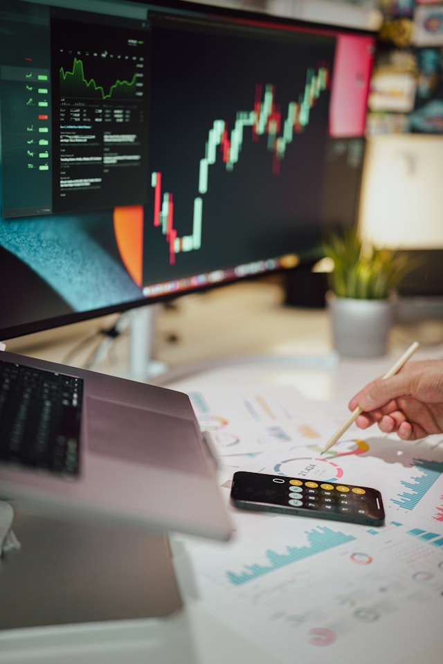 Data & Analytics